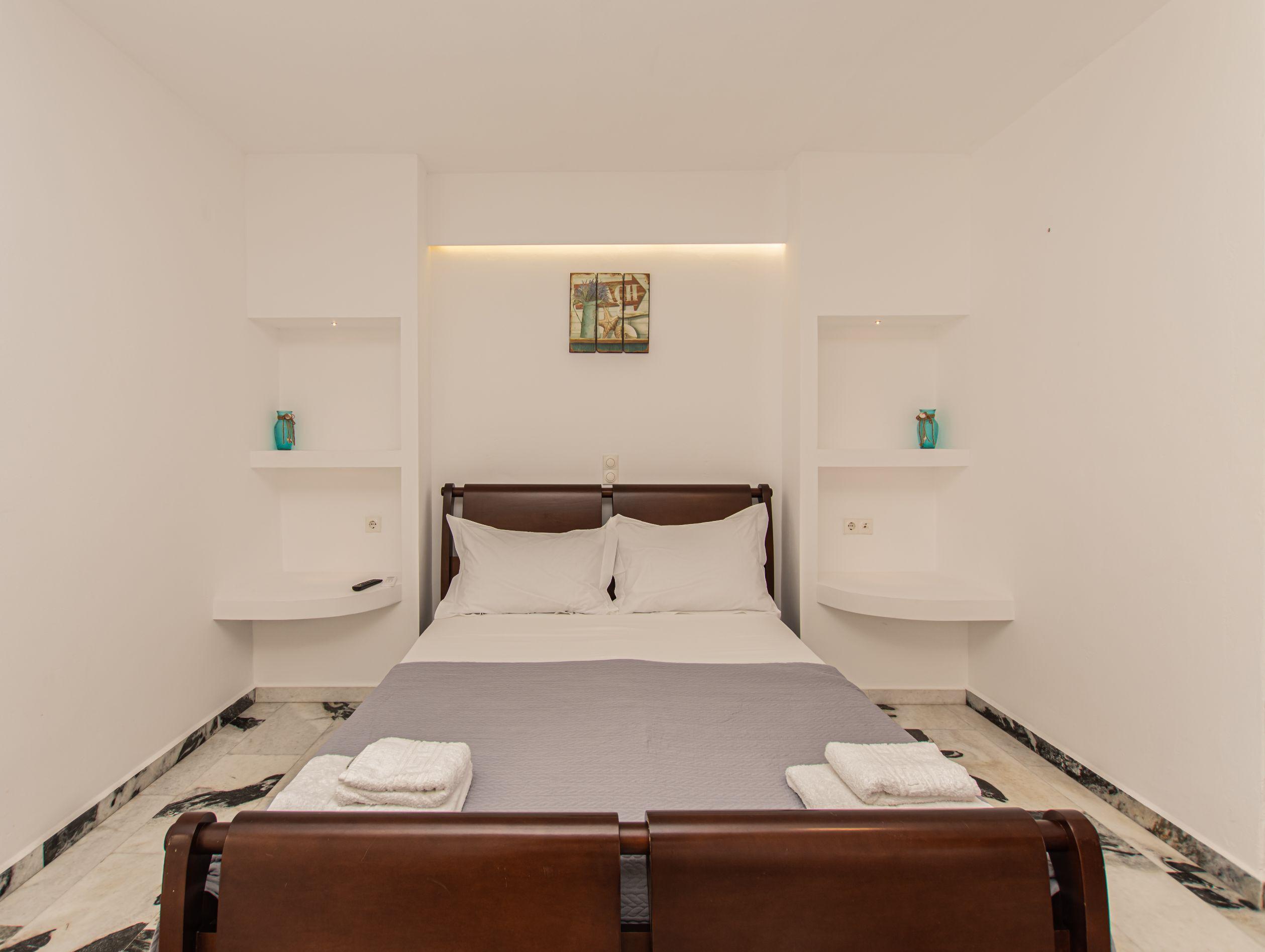 Delight Apartments Suites Stelida  Bagian luar foto