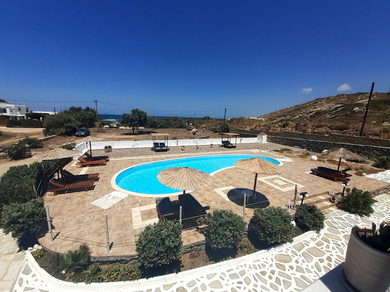 Delight Apartments Suites Stelida  Bagian luar foto